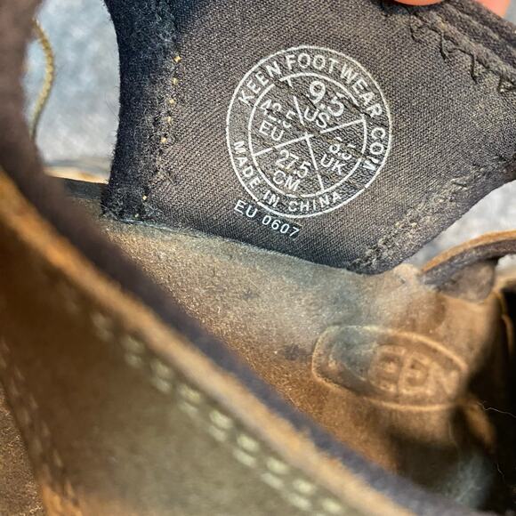 Keen Newport H2 Sandals Mens Size 9.5 Brown Leather Closed Toe Hiking Waterproof main image 5